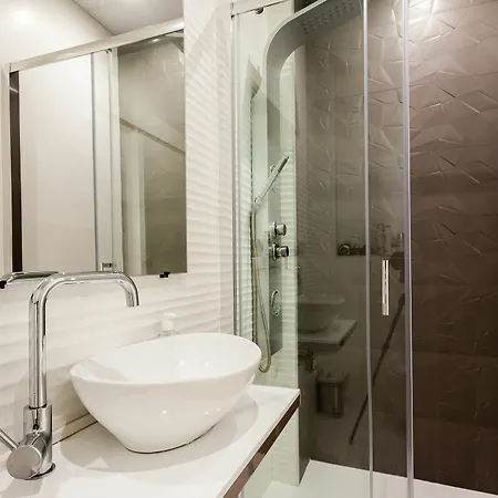 Apartment Maragata Plaza Reina Valencia