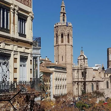 Apartamento Maragata Plaza Reina